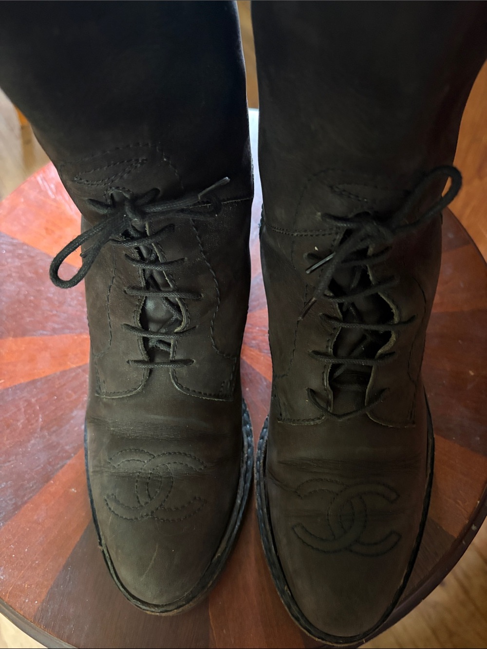 CHANEL VINTAGE ANKLE LACE LEATHER TALL BROWN BOOTS PRE-LOVED COND. SIZE 38 (7.5) - Picture 5 of 10